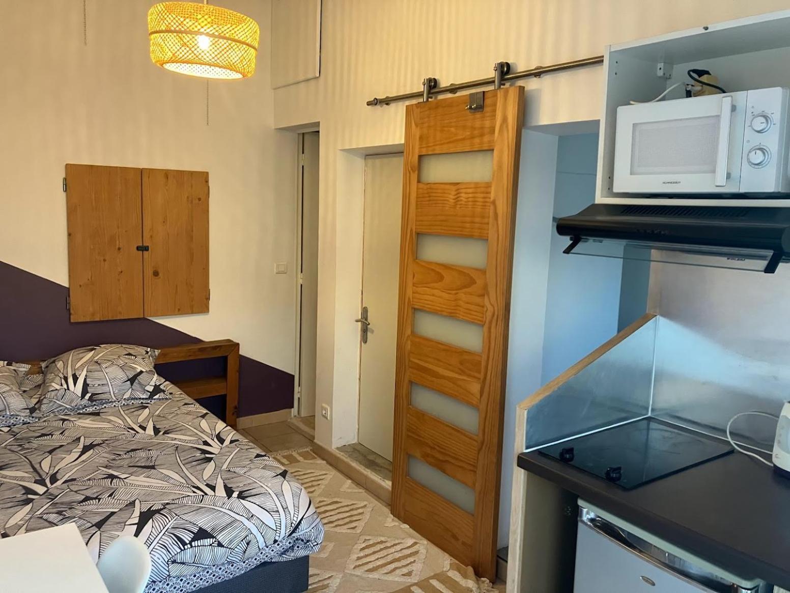 Le Nid Castries - Charmant Logement Complet Et Equipe Centre Castries Proche Montpellier エクステリア 写真