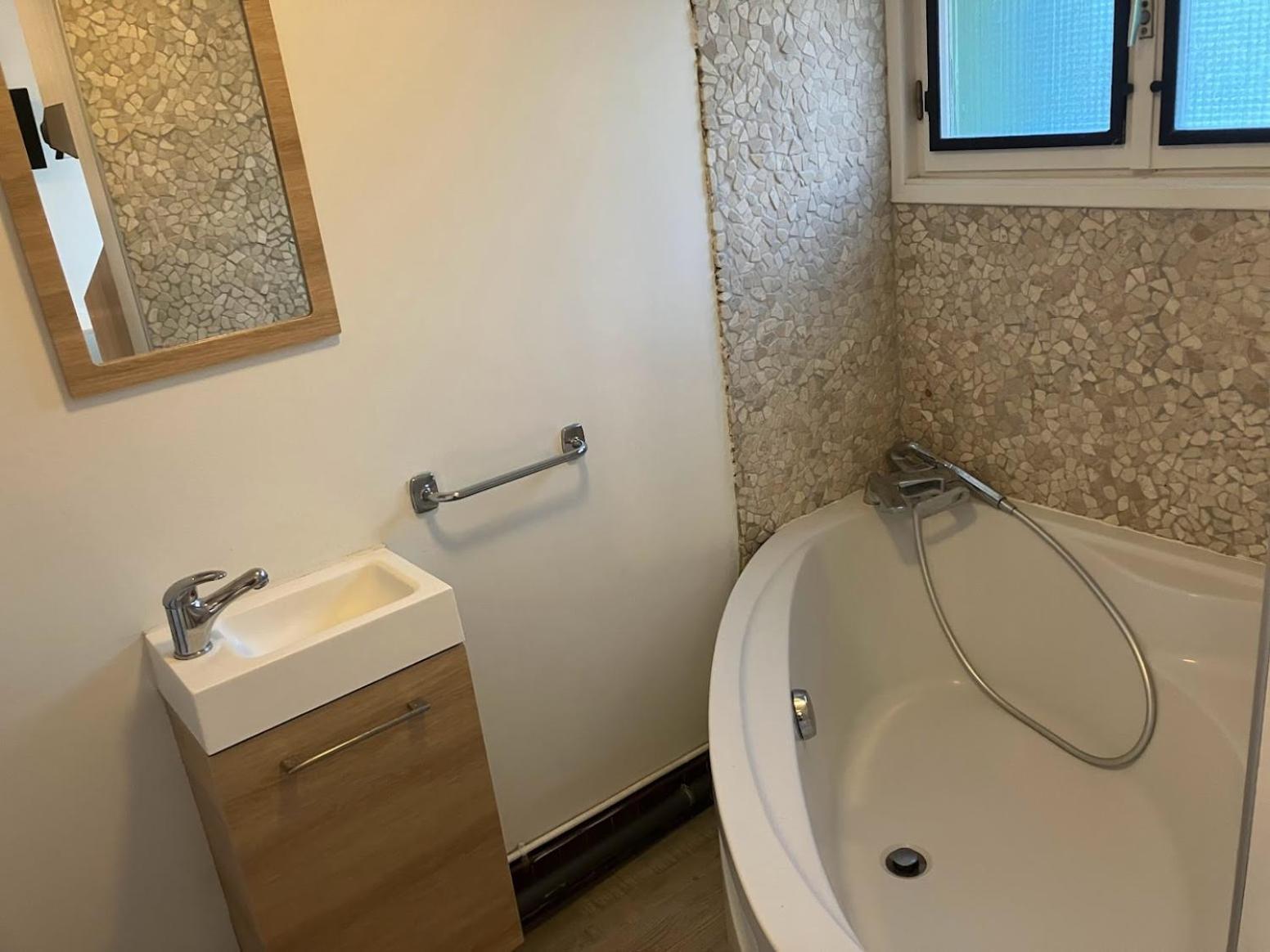 Le Nid Castries - Charmant Logement Complet Et Equipe Centre Castries Proche Montpellier エクステリア 写真
